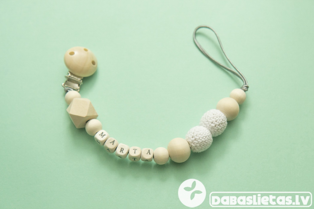 balts-koka-knupisa-turetajs