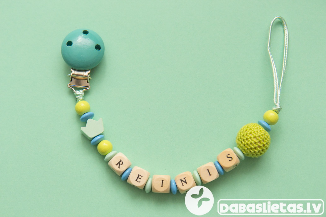 knupisu-turetajs-ar-vardinu 744985743