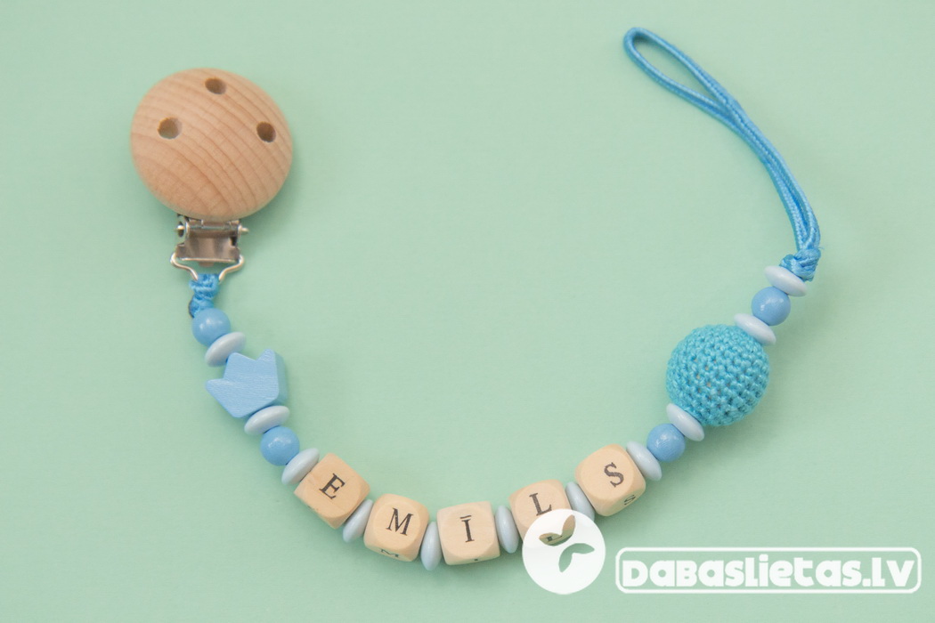 maneklisa-turetajs-koka-ar-vardu-montesori-kronis 1647769356